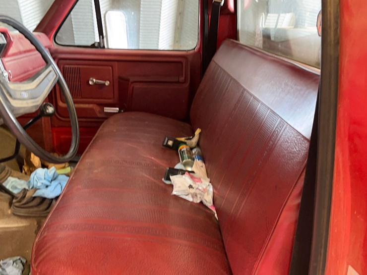 1984-ford-f350-image-14