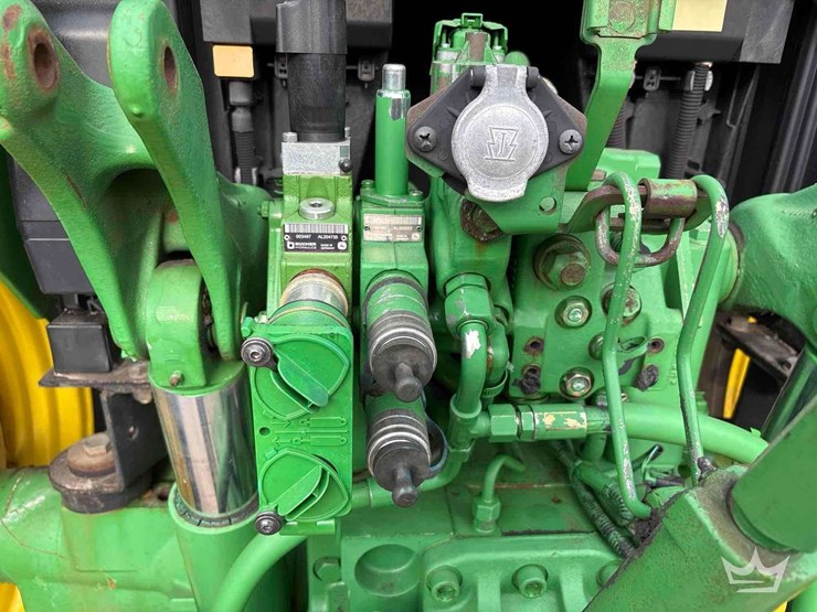 john-deere-7130-image-10