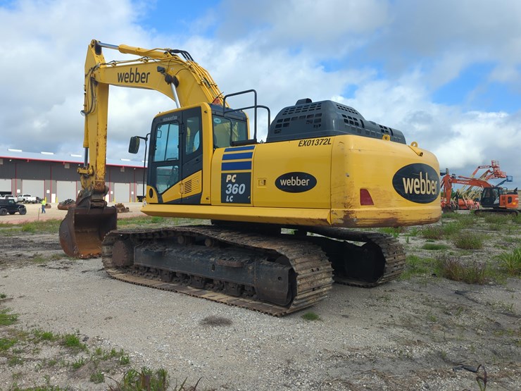 2022-komatsu-pc360-lc-11-image-5