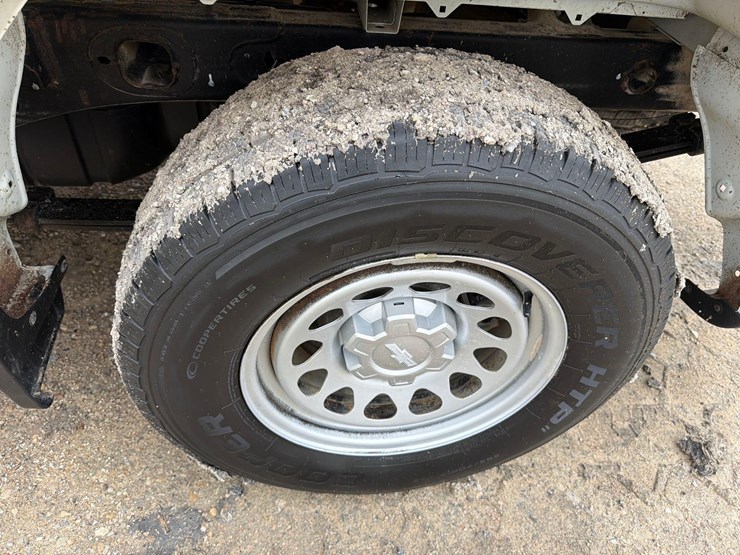 2019-chevrolet-1500-image-9
