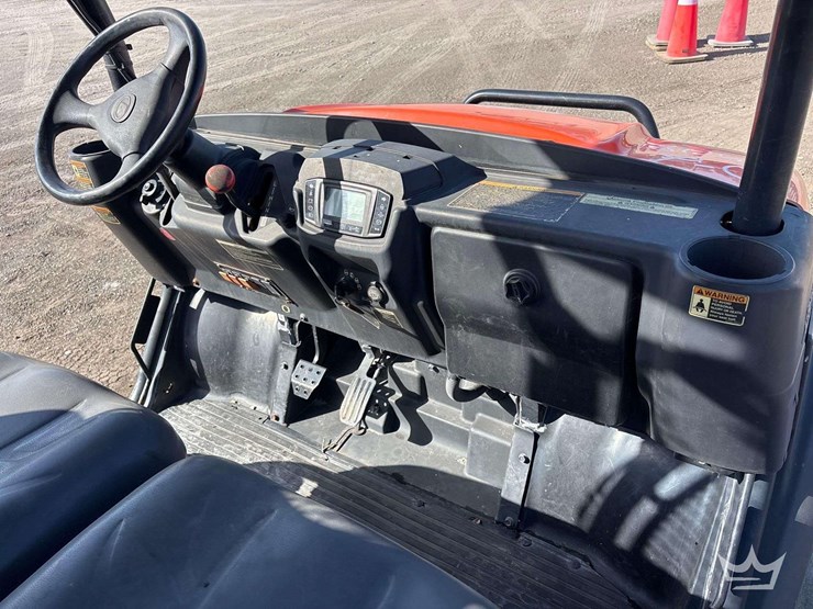 2019-kubota-rtv-x900-image-10