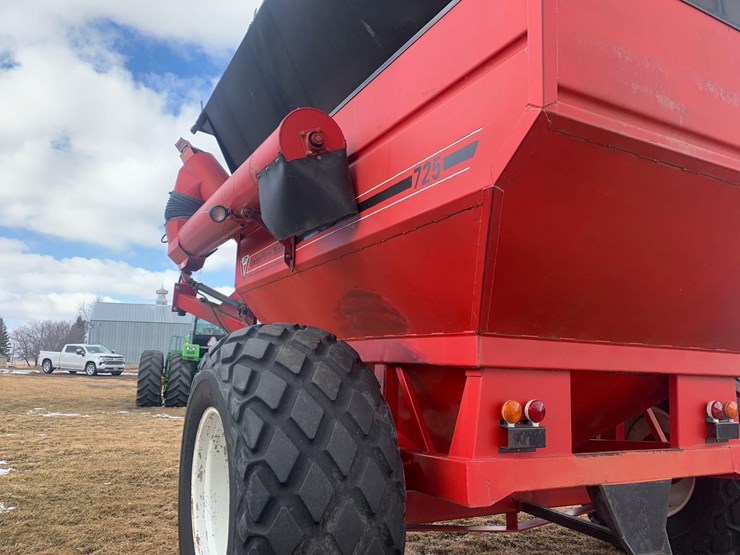 united-farm-tools-725-image-5
