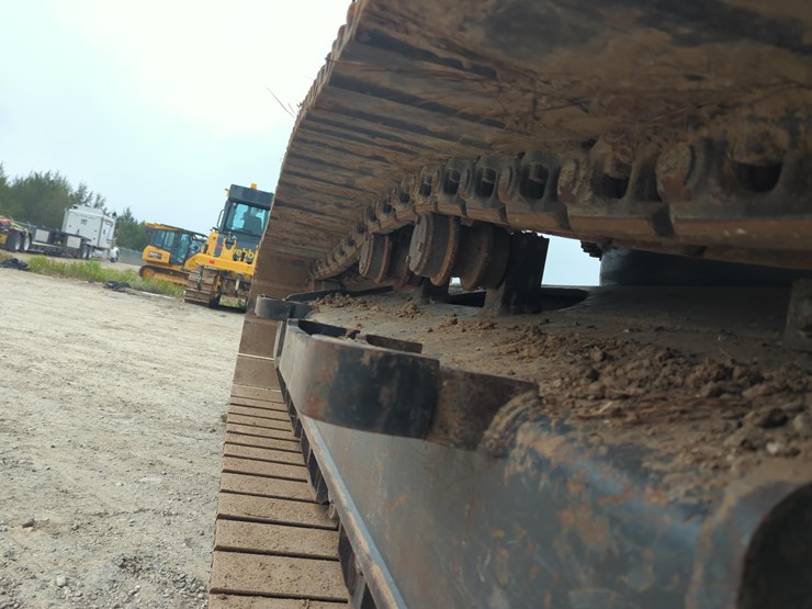 2022-komatsu-pc360-lc-11-image-15