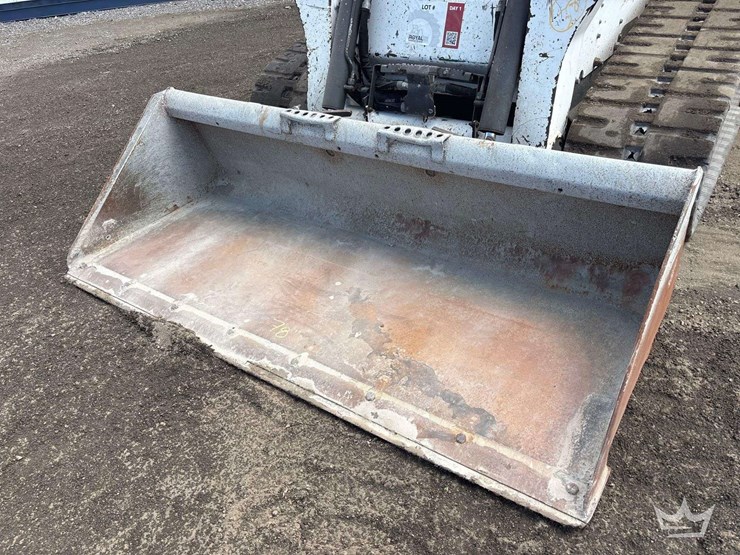 2021-bobcat-t740-image-9