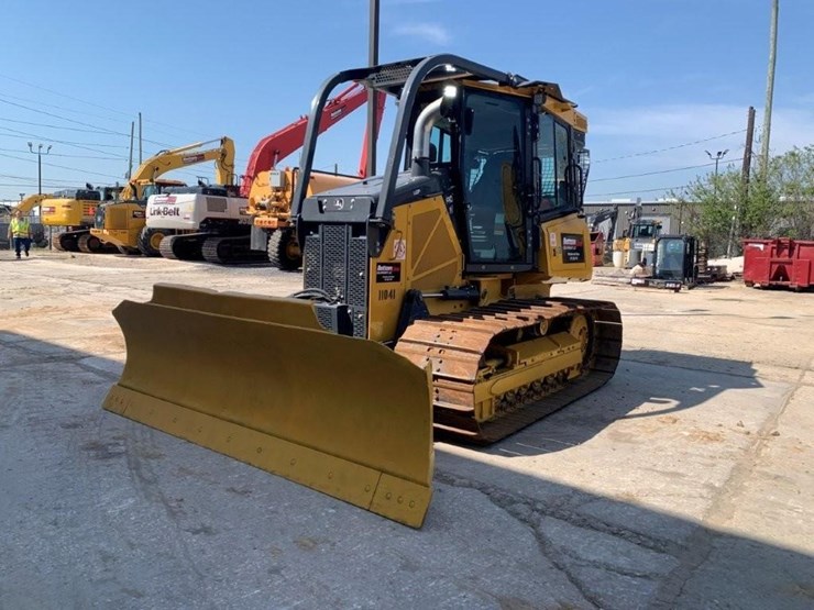 2023-deere-650-lgp-image-1