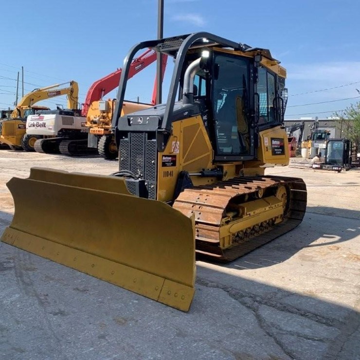 2023 DEERE 650 LGP