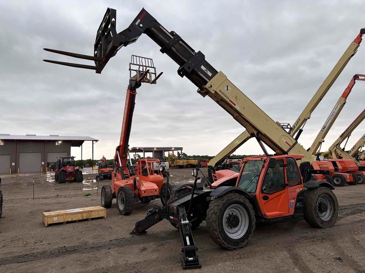 2016-jlg-1255-image-4