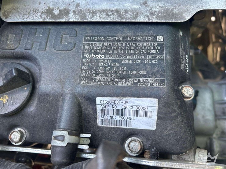 2025-kubota-rtv520-image-10
