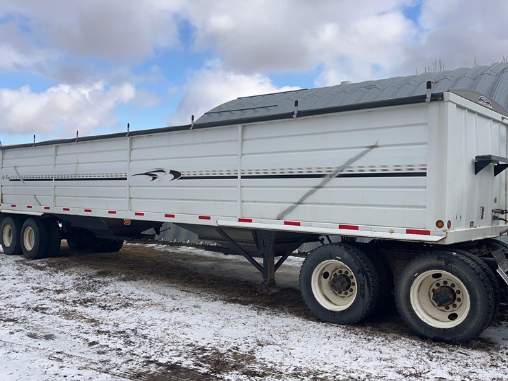 2011-precision-hopper-trailer-image-1