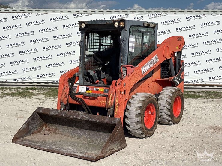2016-kubota-ssv75-image-1