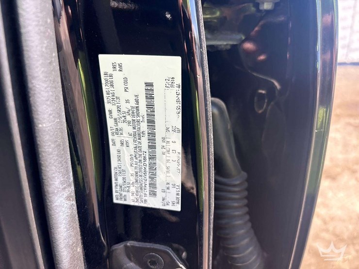 2017-ford-f150-image-5