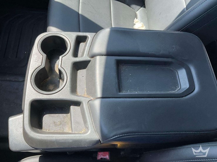 2020-chevrolet-silverado-2500-image-19