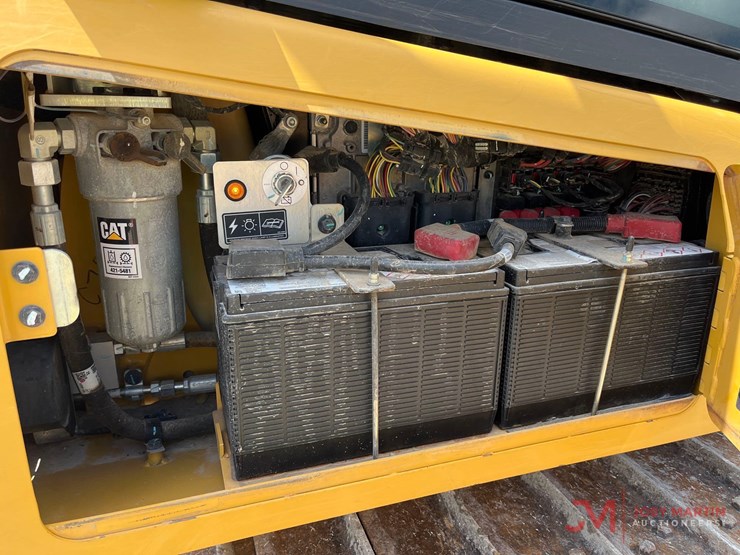 2022-caterpillar-d3-image-10