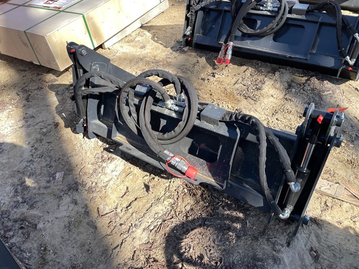 #2317-•-new-wolverine-mini-skid-steer-combination-bucket-image-4