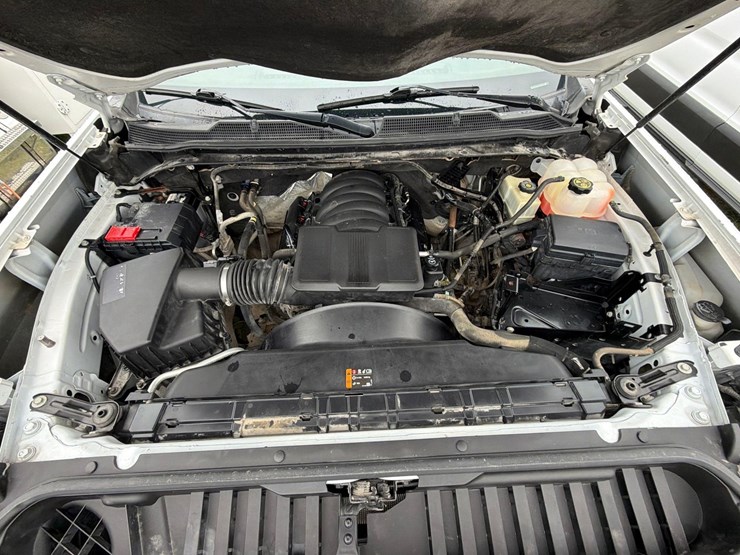 2020-chevrolet-2500-image-23