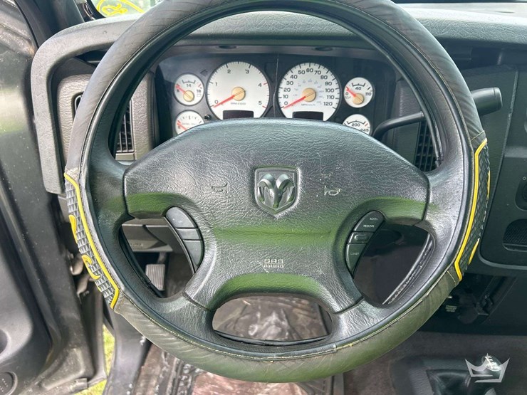 2003-dodge-ram-1500-image-13