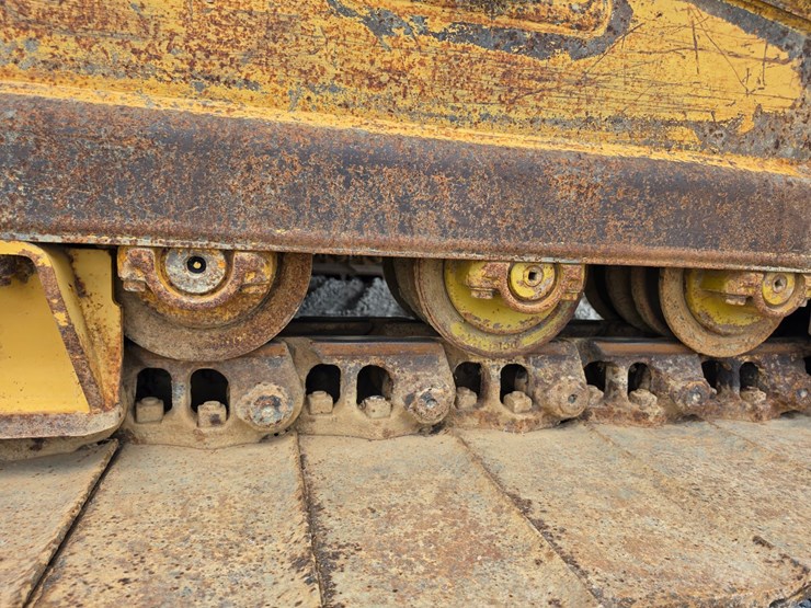 2002-caterpillar-d6m-lgp-image-15