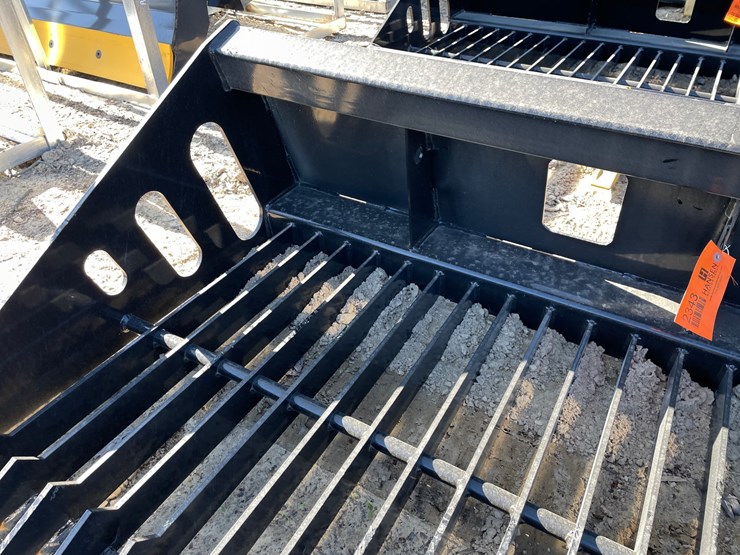#2343-•-new-wolverine-66"-skid-steer-skelton-rock-screening-bucket-attachment-image-9