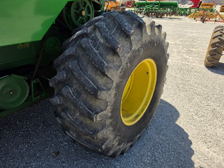 1994-john-deere-9600-image-25
