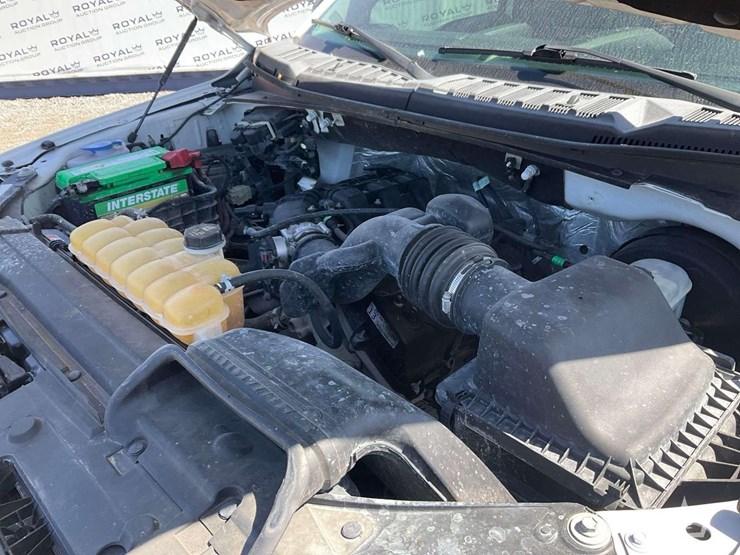 2016-ford-f150-image-9