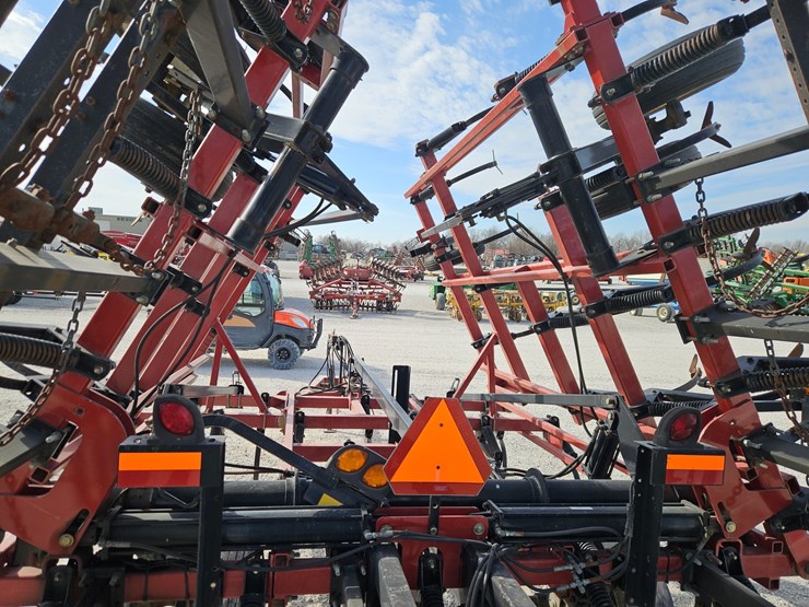 case-ih-200-image-11