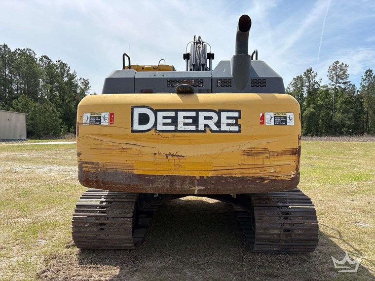 2017-deere-210g-image-50