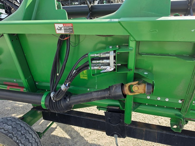 2013-john-deere-625f-image-8