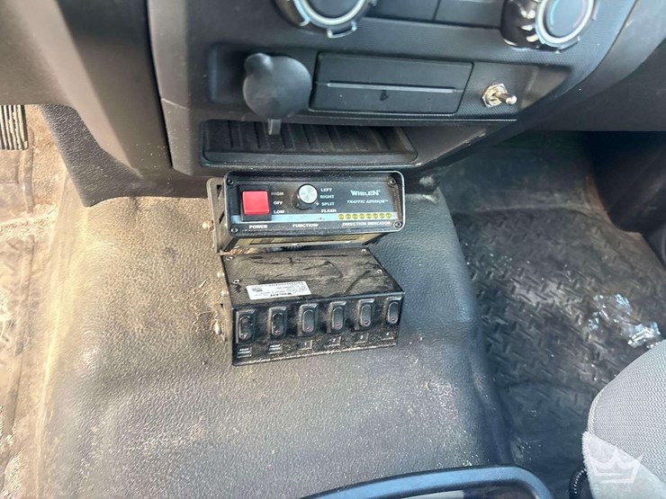 2013-ford-f150-image-18