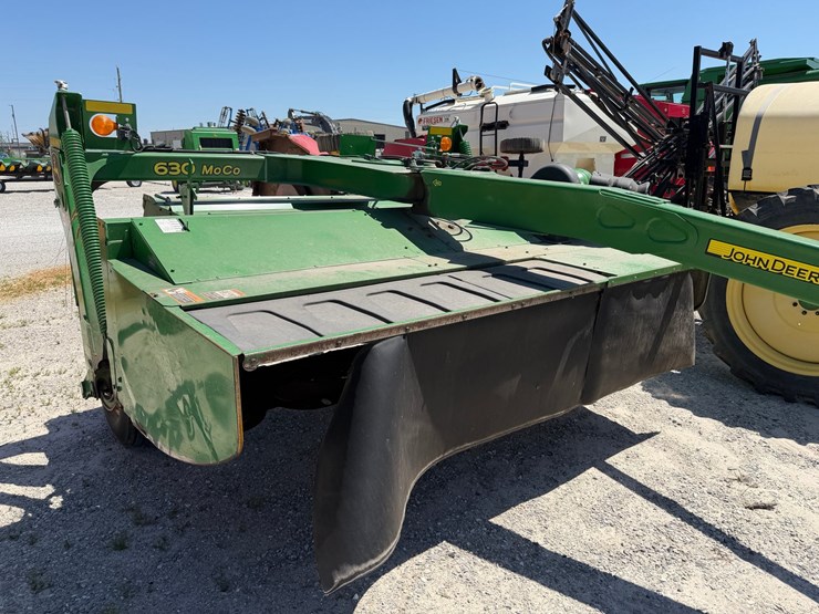 2016-john-deere-630-image-3