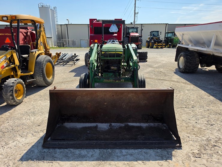 1998-john-deere-6210-image-2