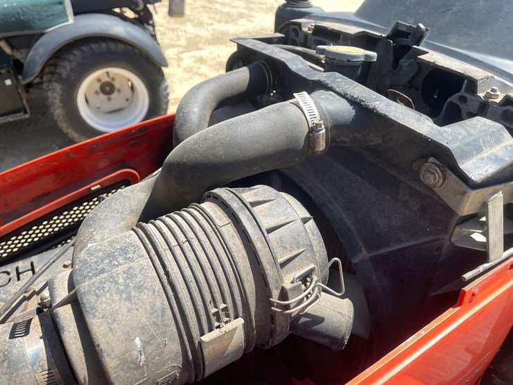 kubota-bx2670-image-53