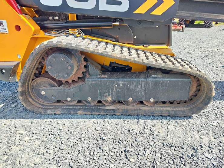 2024-jcb-3ts-8t-image-28