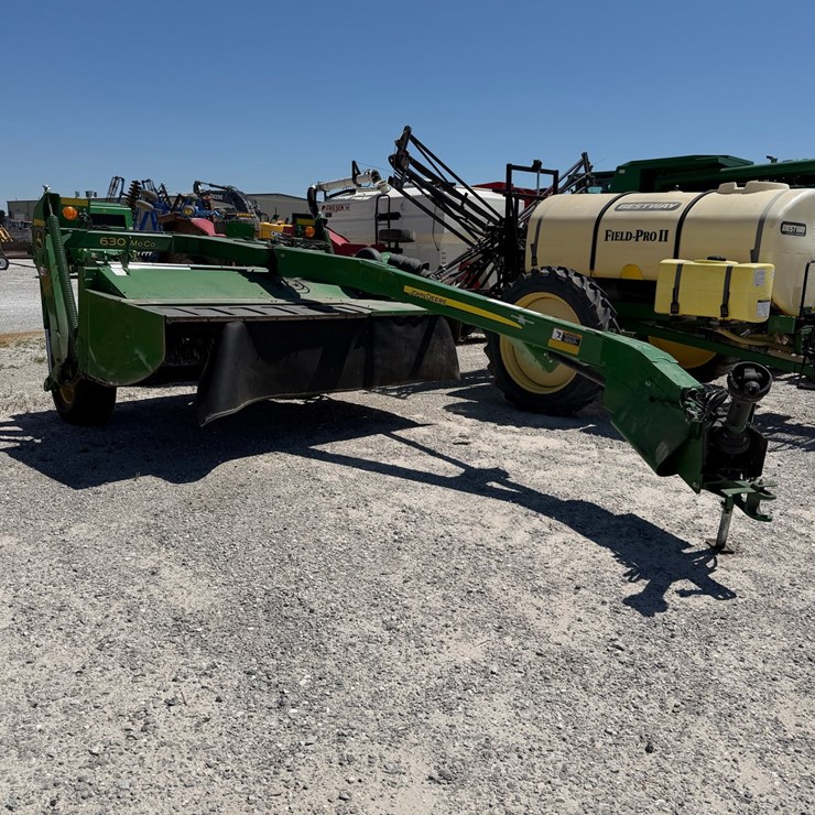 2016 JOHN DEERE 630