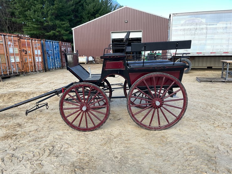 #407-•-pull-behind-wagonette-image-8