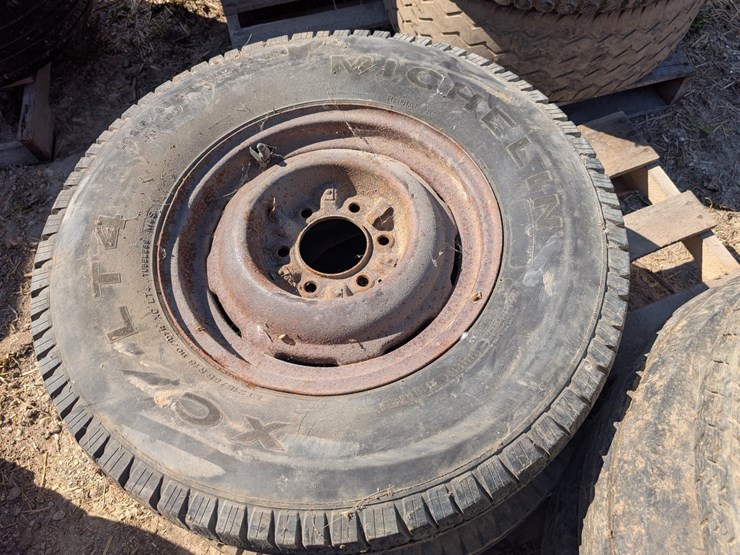 #5488-•-goodyear-and-michelin-image-4