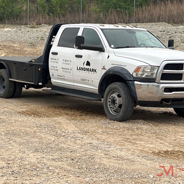2014 RAM 5500 HEAVY DUTY FLAT BED TRUCK
