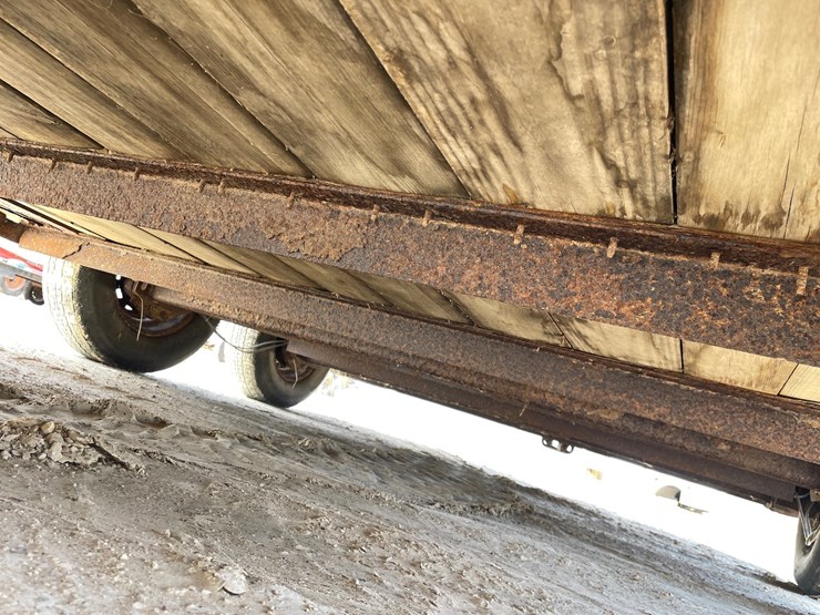 #2010-•-2004-corn-pro-16'-tandem-axle-livestock-trailer-(has-wi-title)-image-45