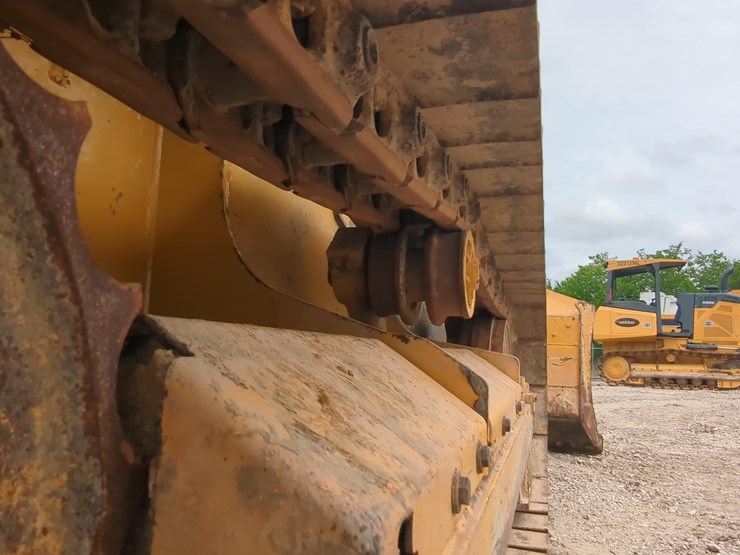 2022-deere-450-lt-image-11