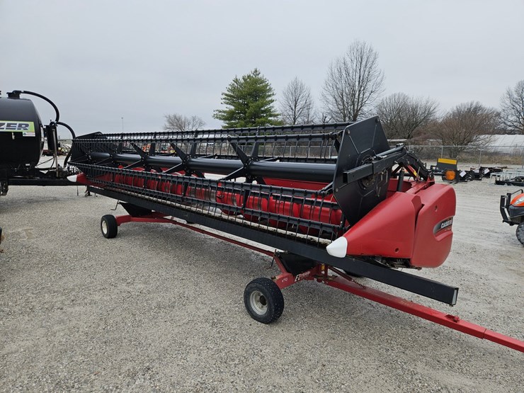 2013-case-ih-3020-image-1