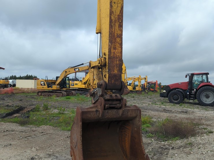 2022-komatsu-pc360-lc-11-image-6