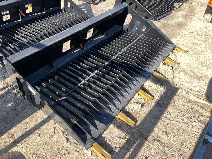 #2342-•-new-wolverine-72"-skid-steer-skelton-rock-screening-bucket-attachment-image-2