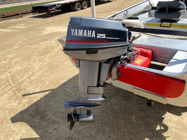 #2002-•-1979-14'-alumicraft-f7-boat-(sells-with-bill-of-sale-only)-image-17