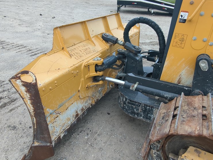 2022-deere-700l-xlt-image-6