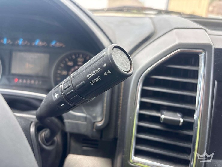 2015-ford-f150-image-18