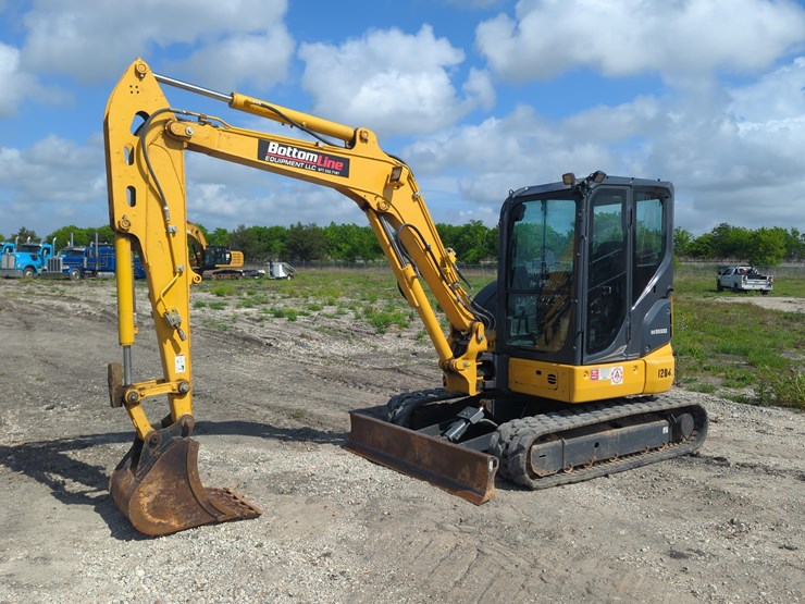 2024-kobelco-sk55srx-image-2