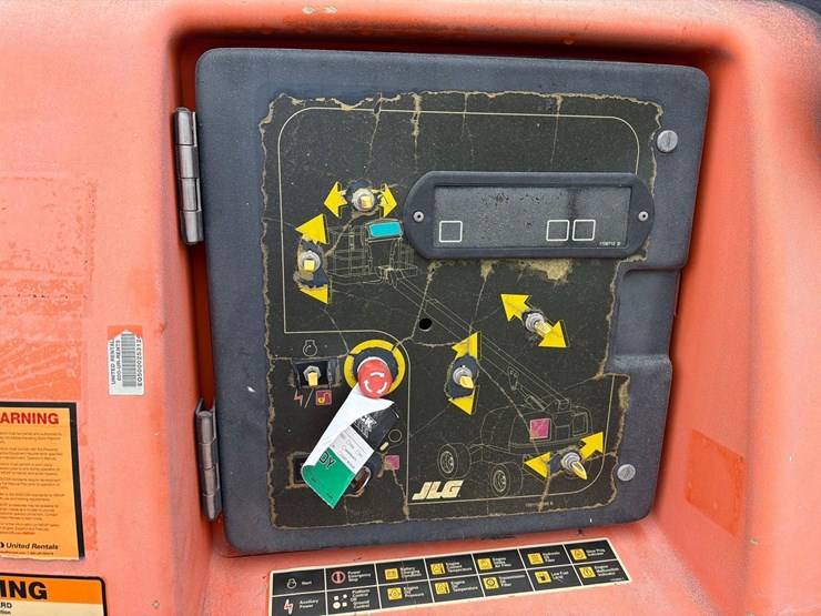 jlg-400s-image-10