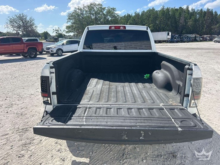 2018-dodge-1500-image-20