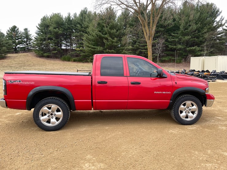 2003-dodge-ram-1500-image-4