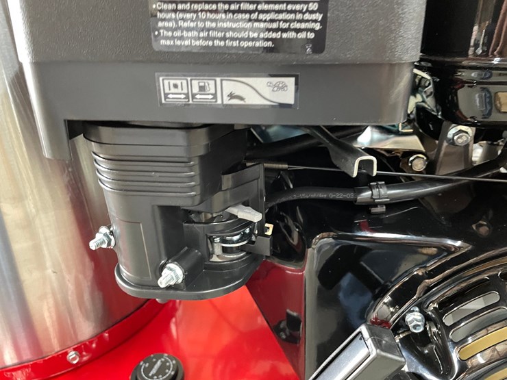 #2295-•-new-magnum-4000-hot-water-pressure-washer-image-11