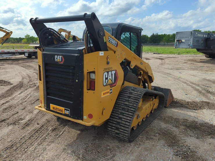 2021-caterpillar-289d3-image-4